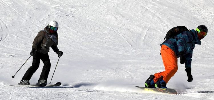 Lyžování a snowboarding