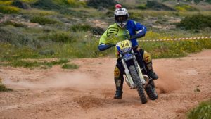 Motosport a chrániče