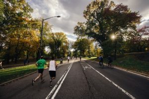 Klienti společnosti DRFG si zaběhali s reprezentantem Jirkou Homoláčem