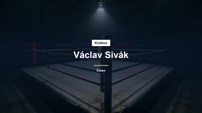 Prázdný ring nasvícený shora